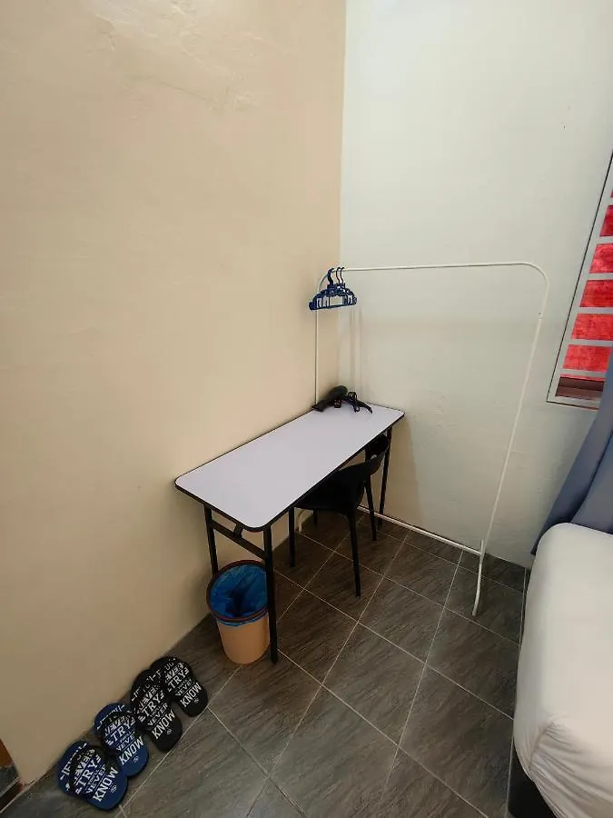 Penzion Ww Hostel 22A Private Shower George Town